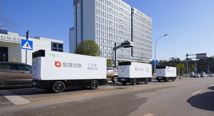 佑驾创新Combo新故事登场，遮不住无人物流的模糊账