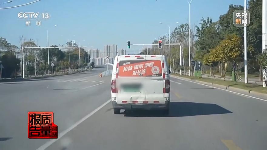 857493a3559f41aa83069a6eac4cbc04