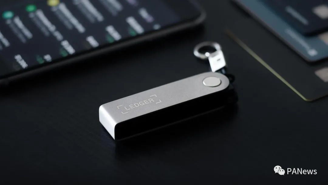 为何硬件钱包 Ledger 推出 Ledger Recover 服务让 Web3 社区群起攻之？