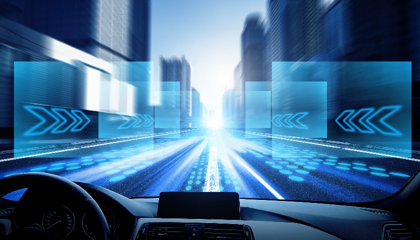 抢滩港股上市窗口：Momenta、轻舟、元戎同台竞速