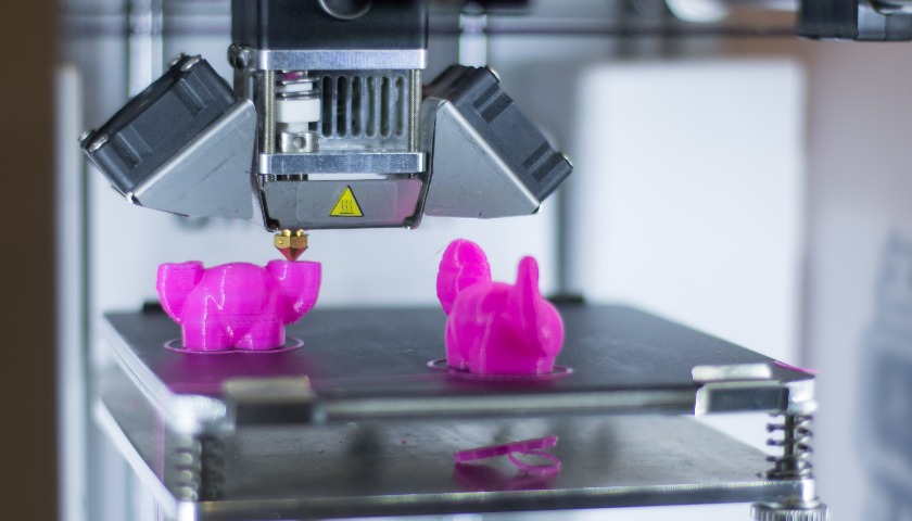 资本押注、玩家混战，消费级3D打印跑到关键路口